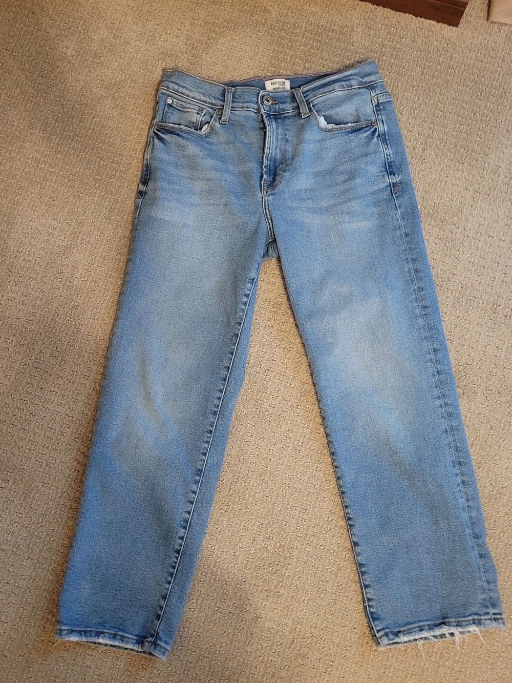 KENSIE The Ella High Rise Straight Leg Jeans SIZE 6/28 Medium Wash